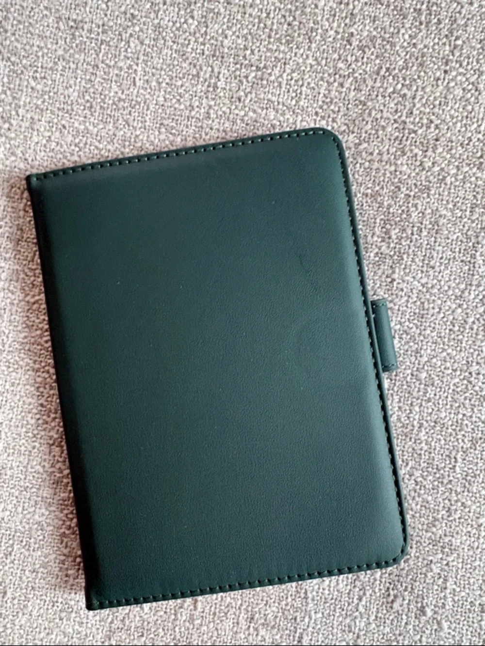 HOYIXI Dark Green Tablet Folio Case Magnetic Closure Universal 6-7 inch Kindle‎